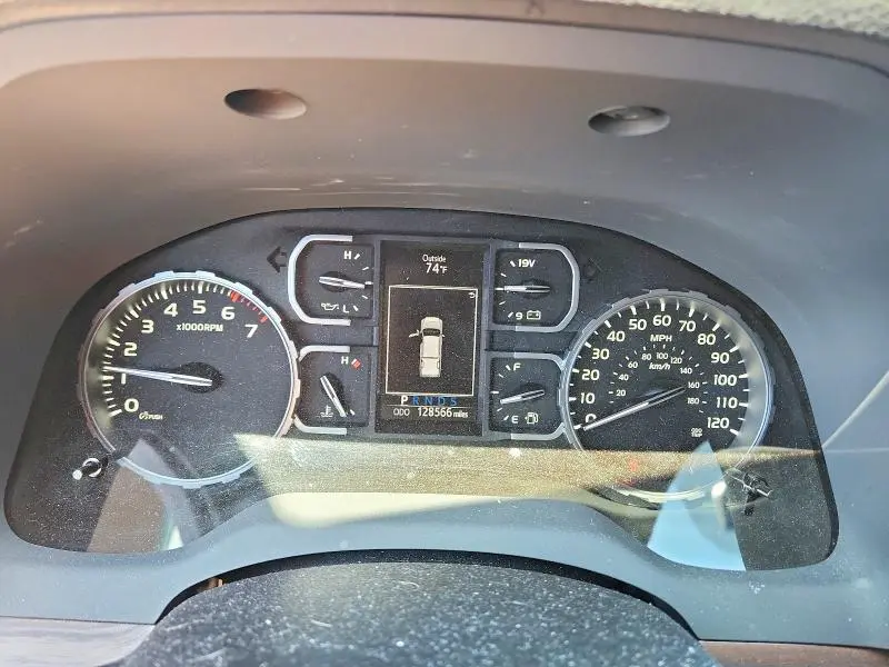 2018 TOYOTA TUNDRA LIMITED V8  