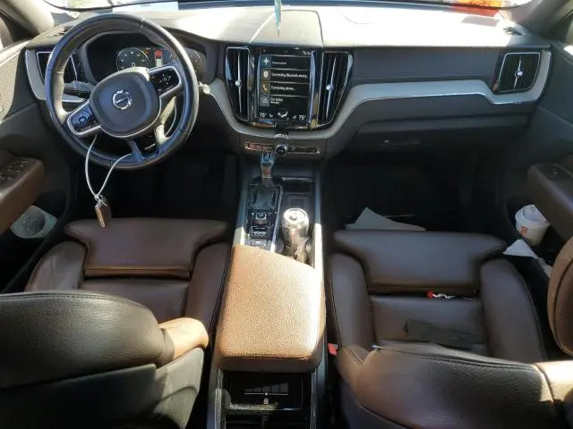 2018 VOLVO XC60 T6