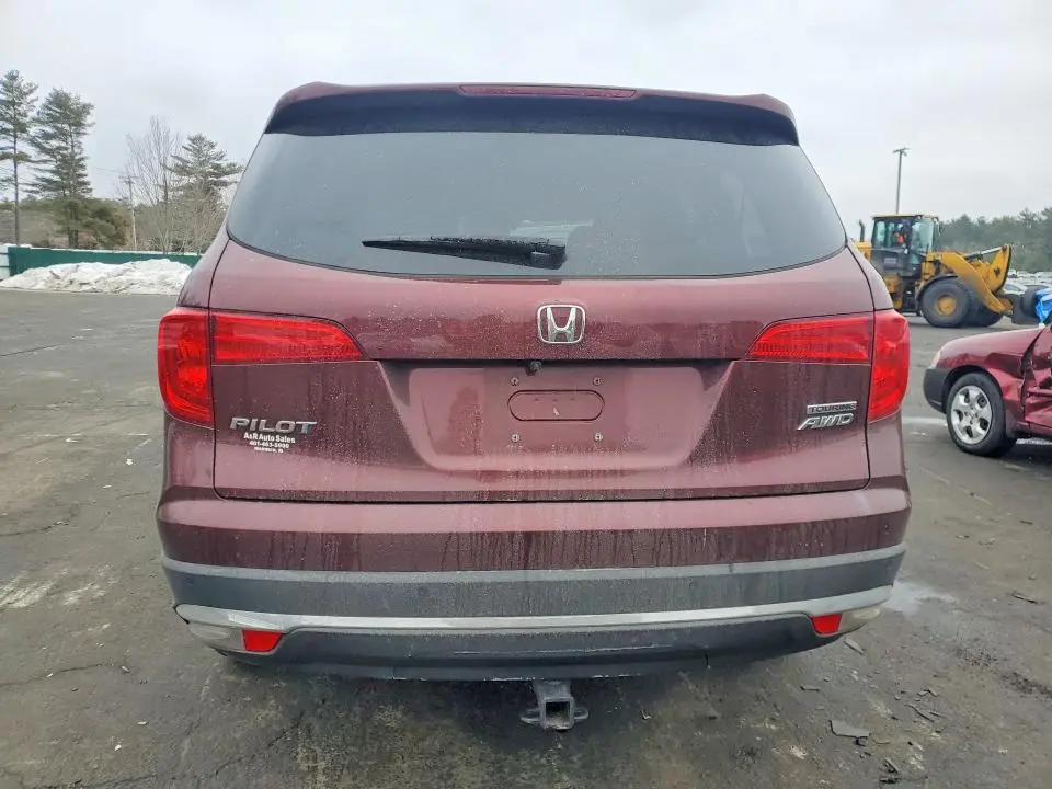 2018 HONDA PILOT TOURING  