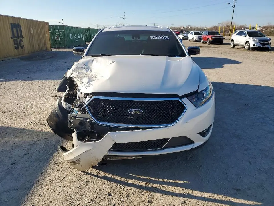 2017 FORD TAURUS SHO  