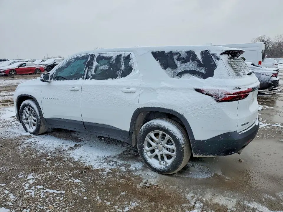 2023 CHEVROLET TRAVERSE LS  