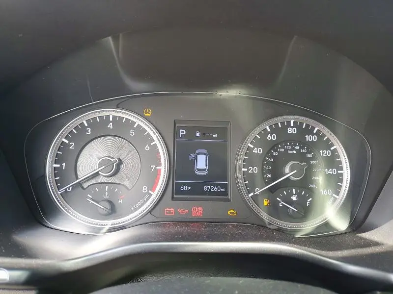 2020 HYUNDAI SANTA FE SE  