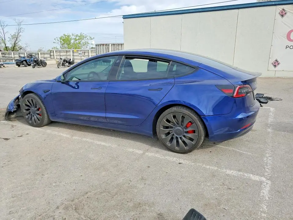 2022 TESLA MODEL 3   