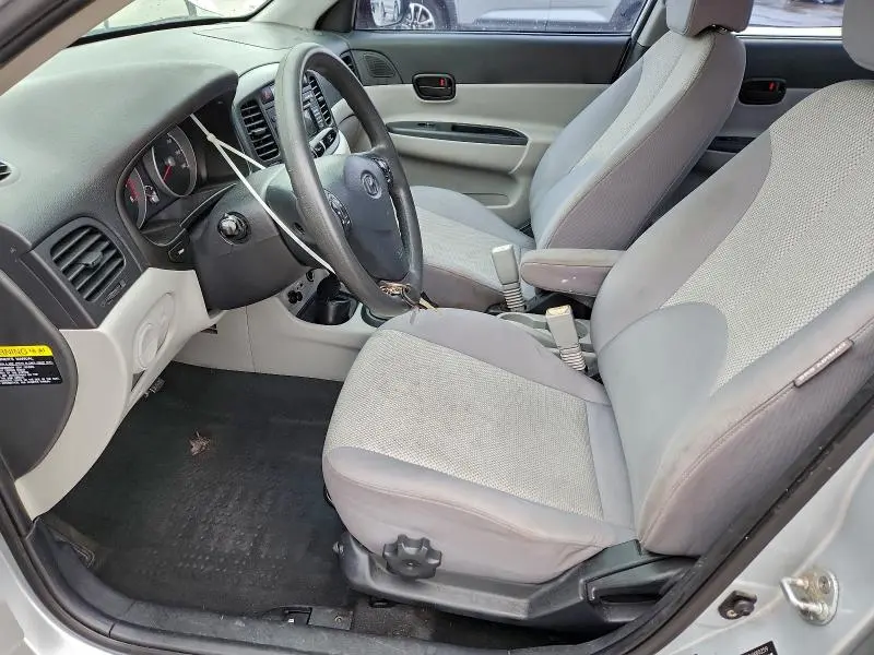 2010 HYUNDAI ACCENT GLS  