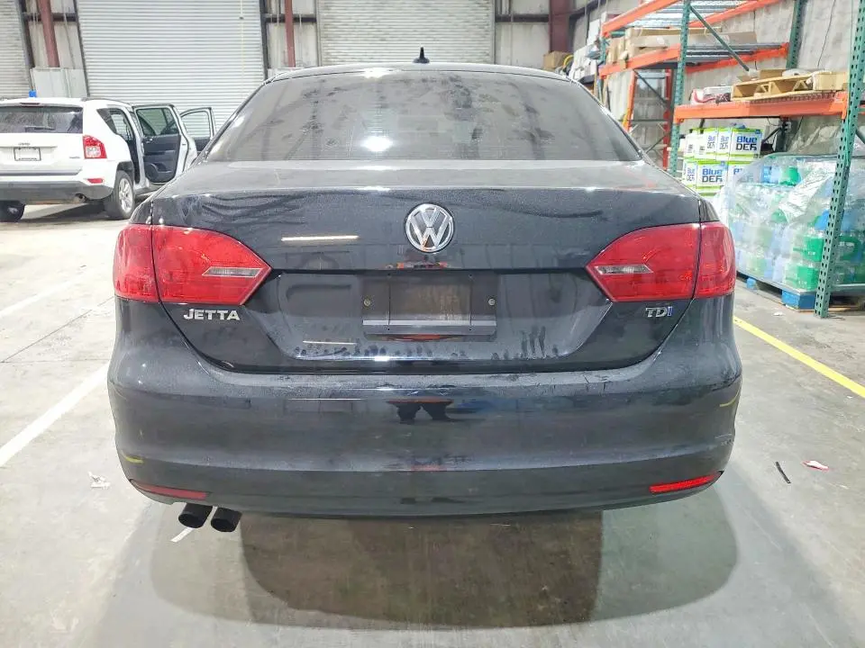 2013 VOLKSWAGEN JETTA TDI  