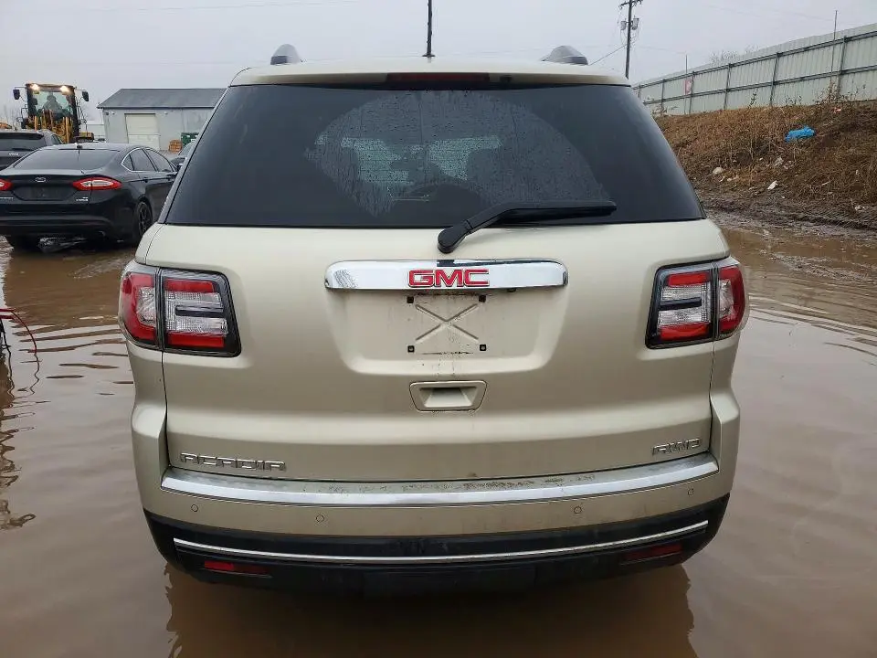 2015 GMC ACADIA SLT-2  