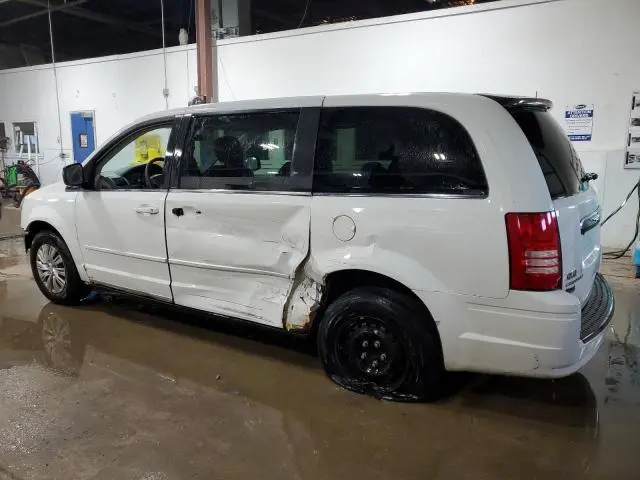 2010 CHRYSLER TOWN & COUNTRY LX  