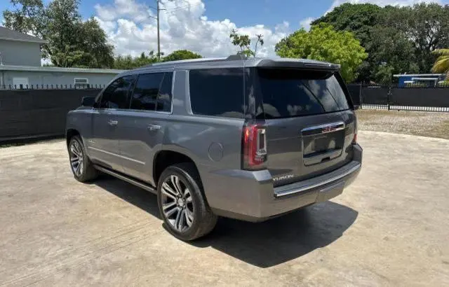 2019 GMC YUKON DENALI  