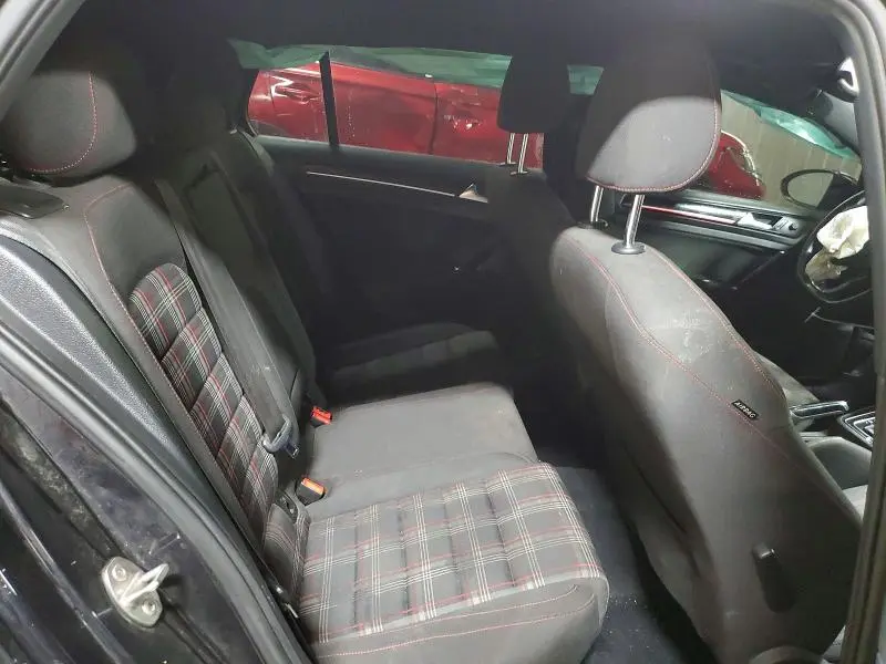 2017 VOLKSWAGEN GTI S  