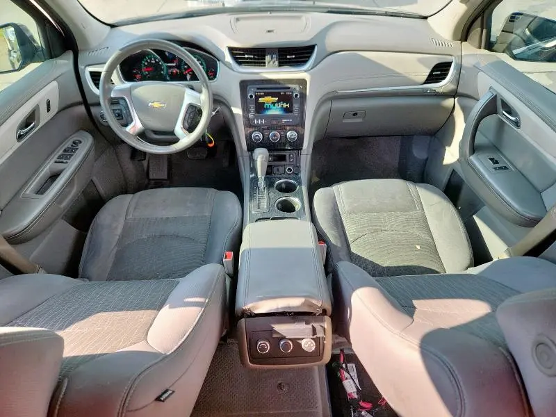 2016 CHEVROLET TRAVERSE LT  