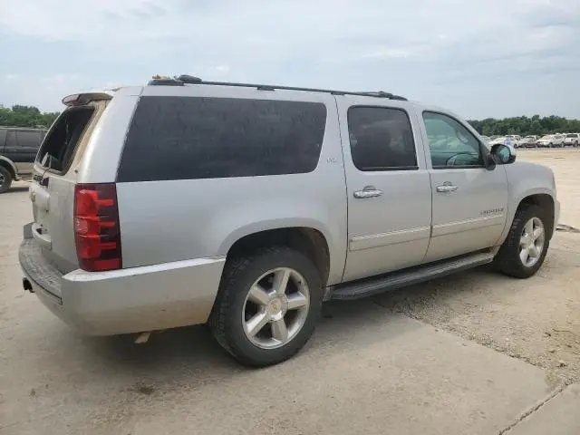 2013 CHEVROLET SUBURBAN K1500 LTZ  