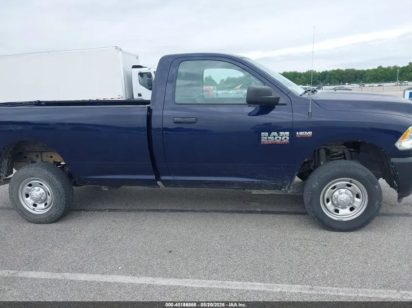 2018 RAM 2500 TRADESMAN  4X4 8' BOX