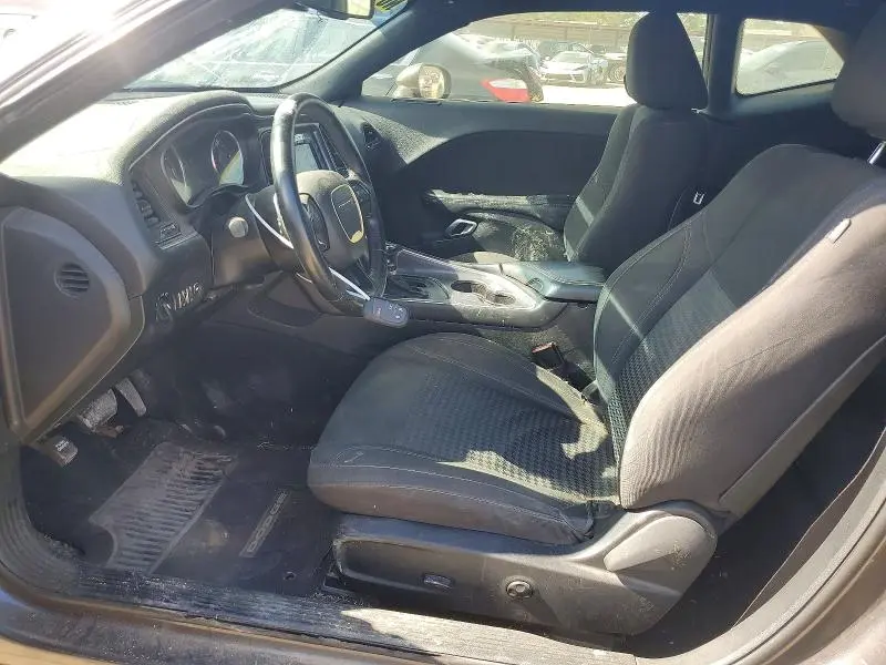 2016 DODGE CHALLENGER SXT  