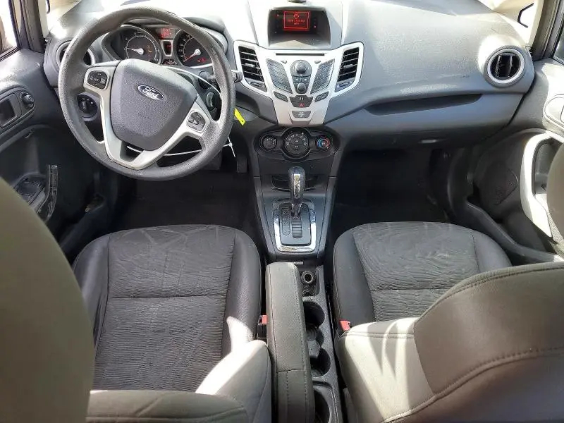 2013 FORD FIESTA SE  