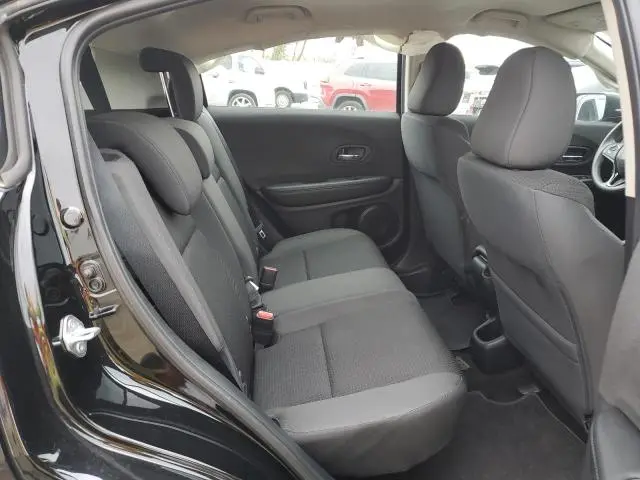 2022 HONDA HR-V LX  