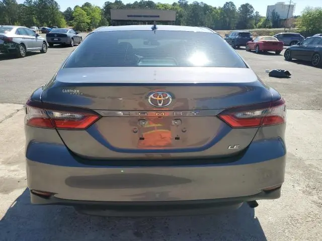2022 TOYOTA CAMRY LE  