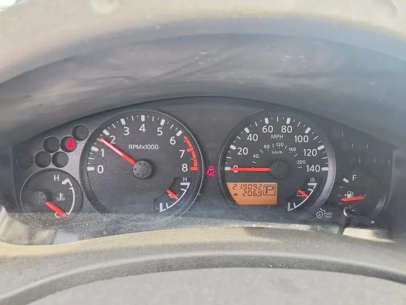 2010 NISSAN FRONTIER SE V6  