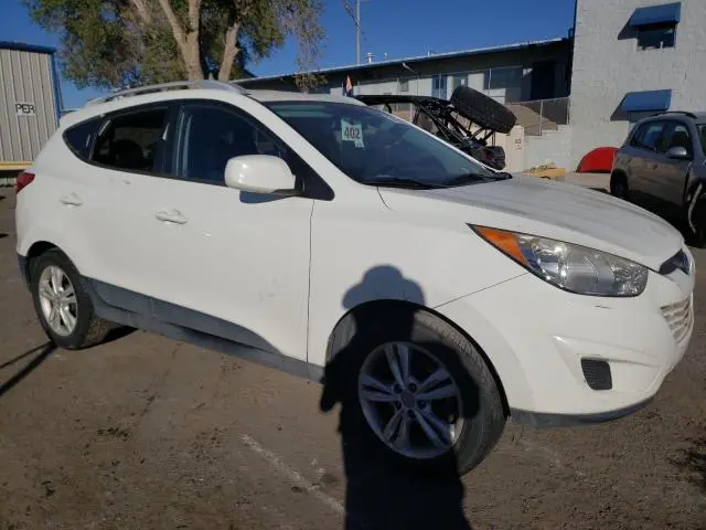 2011 HYUNDAI TUCSON GLS  
