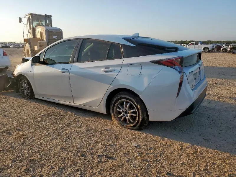 2016 TOYOTA PRIUS   