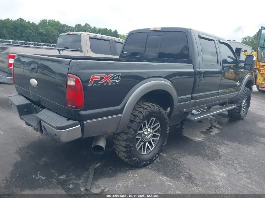 2012 FORD F-250 LARIAT