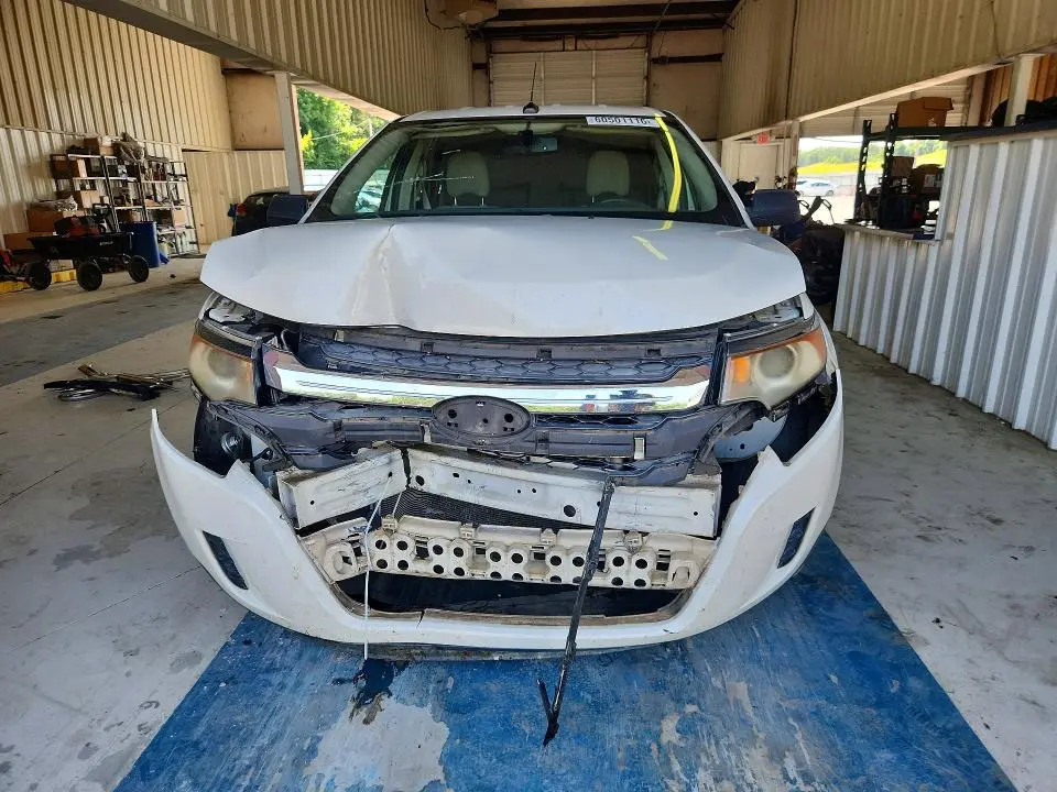 2011 FORD EDGE SE  