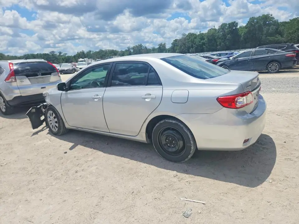 2013 TOYOTA COROLLA LE  