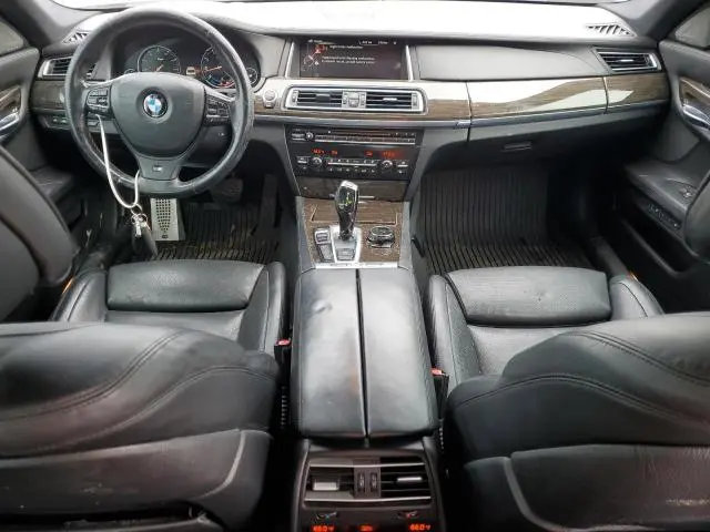 2015 BMW 750 XI