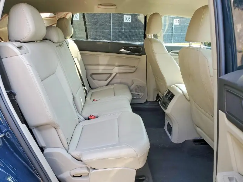 2018 VOLKSWAGEN ATLAS SE  