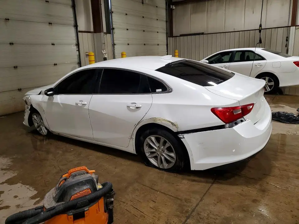 2017 CHEVROLET MALIBU LT  