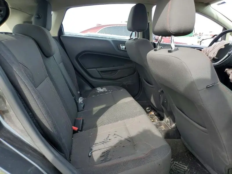 2016 FORD FIESTA SE  