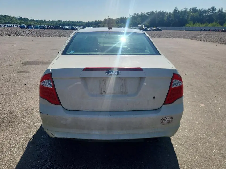 2012 FORD FUSION SE  