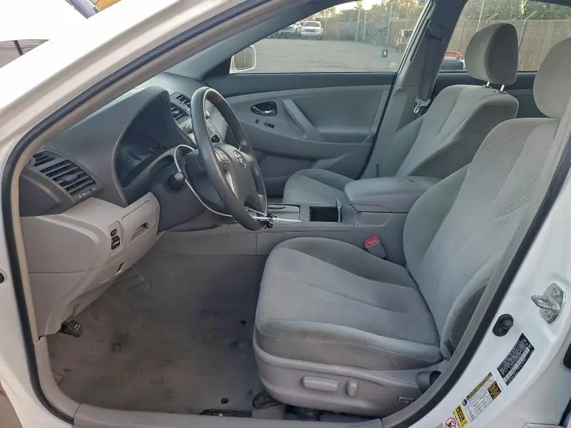 2010 TOYOTA CAMRY BASE  