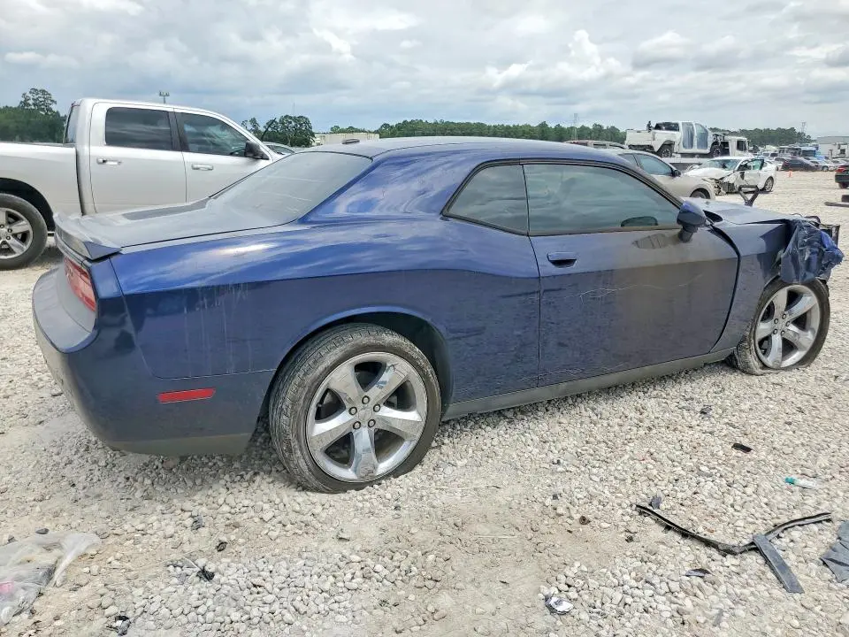 2014 DODGE CHALLENGER SXT  