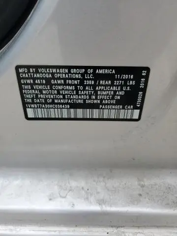 2017 VOLKSWAGEN PASSAT SE  