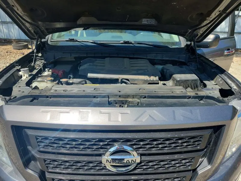 2021 NISSAN TITAN SV  