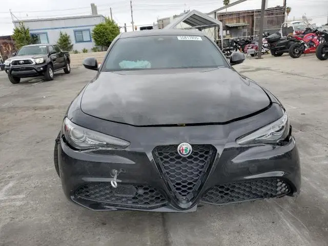 2020 ALFA ROMEO GIULIA TI  