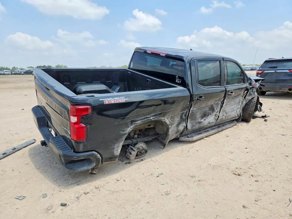 2023 CHEVROLET SILVERADO K1500 TRAIL BOSS CUSTOM  