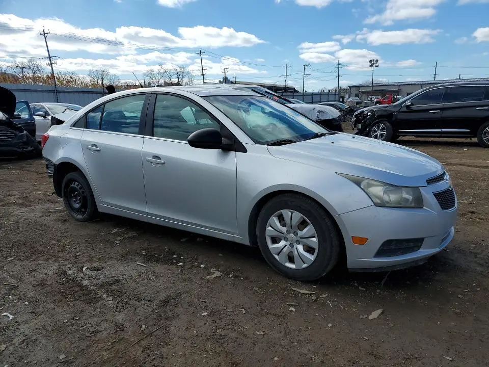 2012 CHEV CRUZE LS  