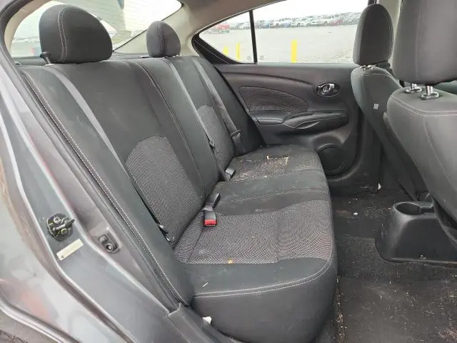2018 NISSAN VERSA S  