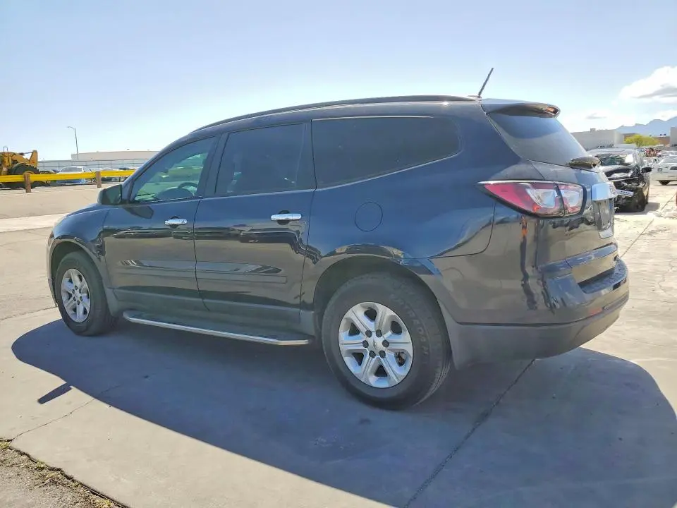 2016 CHEVROLET TRAVERSE LS  