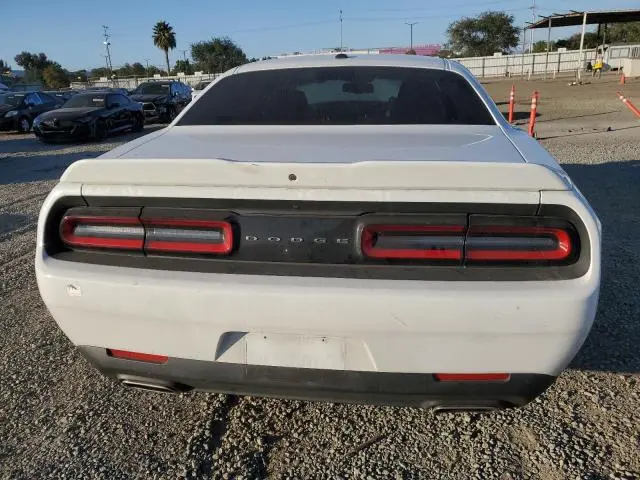 2022 DODGE CHALLENGER SXT  