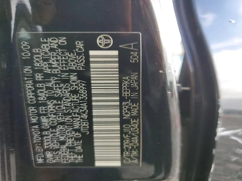 2010 TOYOTA YARIS BASE  
