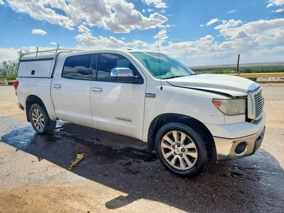 2012 TOYOTA TUNDRA CREWMAX LIMITED  