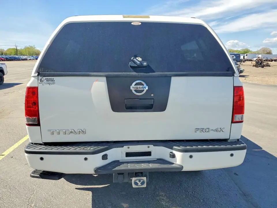 2012 NISSAN TITAN   