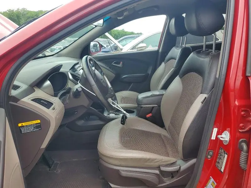 2010 HYUNDAI TUCSON GLS  