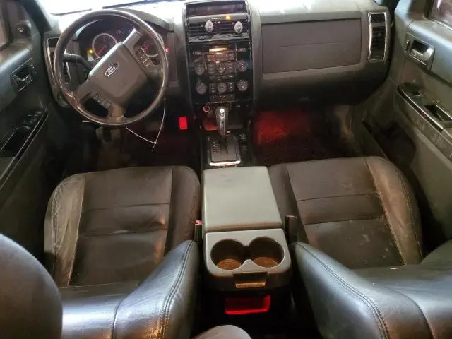 2010 FORD ESCAPE LIMITED  