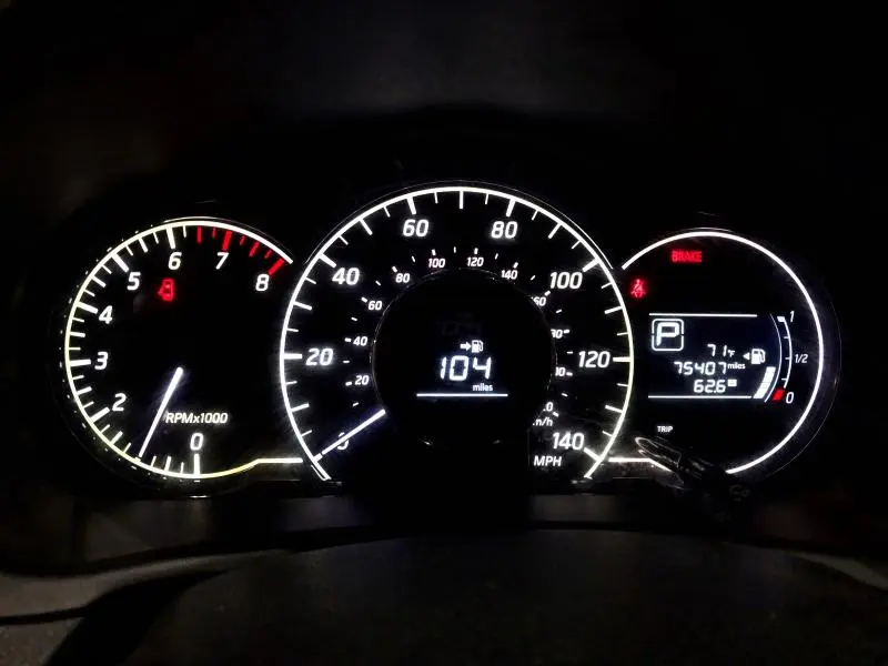 2015 NISSAN VERSA NOTE SV  