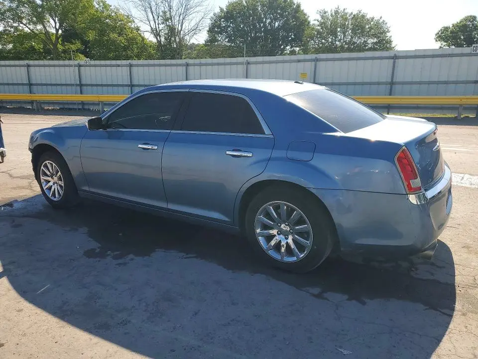 2011 CHRYSLER 300 LIMITED  