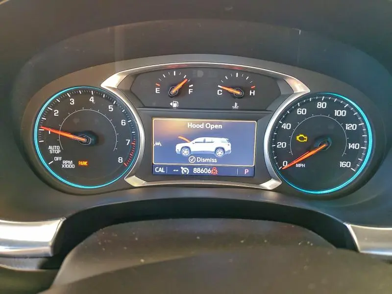 2022 CHEVROLET TRAVERSE LT  