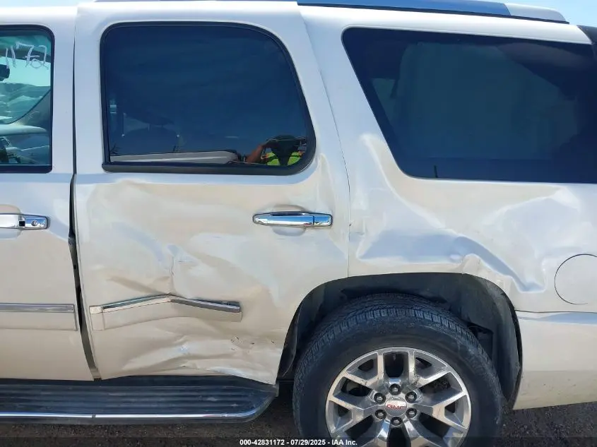 2012 GMC YUKON DENALI